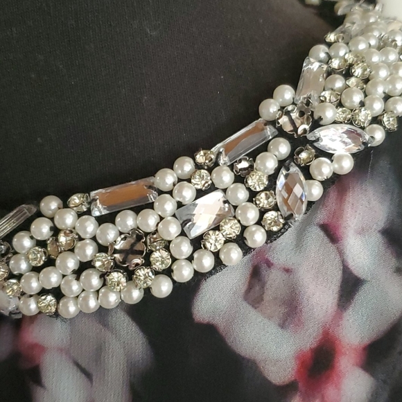 Jennifer Lopez shirt - Picture 3 of 7